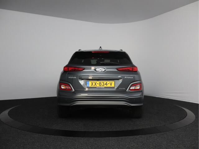 Hyundai Kona EV Premium 64 kWh | Panorama dak |
