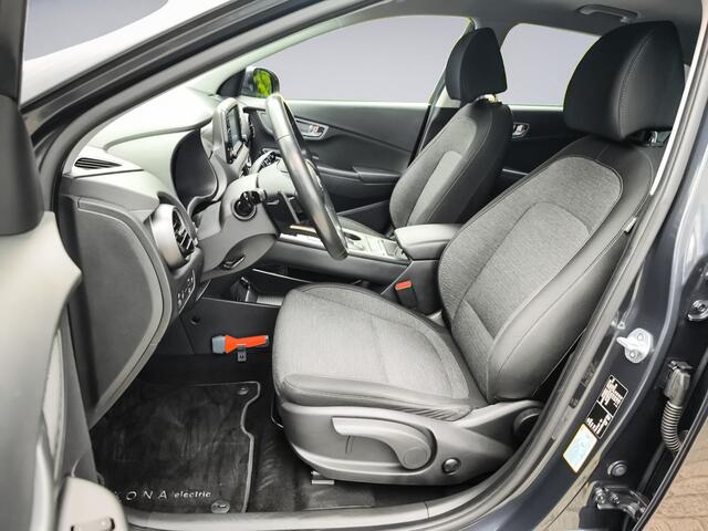 Hyundai Kona EV Comfort 64 kWh 3-Fase 1e-Eig. & Dealer-Onderh. BOVAG-Garantie. NL-Auto..