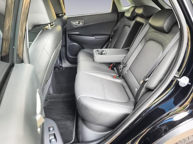 Hyundai Kona EV Premium 64 kWh 3-Fase 1e-Eig. & Dealer-Onderh. BOVAG-Garantie. NL-Auto..