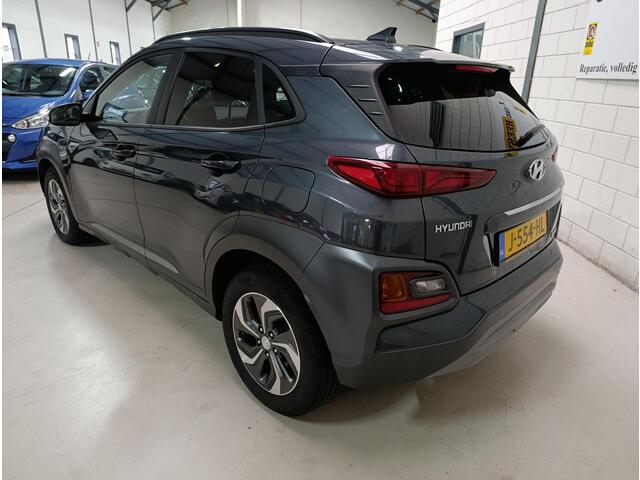 Hyundai Kona 1.6 GDI HEV Fashion Climate controle | Navigatiesysteem | Parkeersensoren | Cruise control | Keyless
