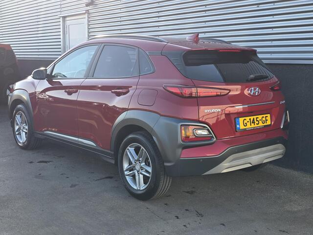 Hyundai Kona 1.0 T-GDI Fashion Navigatie, Dodehoekdetectie, Privacy glass, HUD, Cruise control, Smart Key