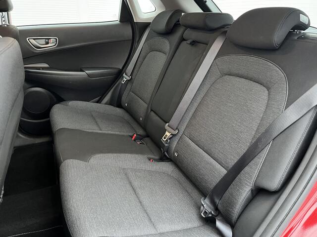 Hyundai Kona EV Comfort 39 kWh / airco (automatisch) / Apple Carplay/Android Auto / rijstrooksensor met correctie /