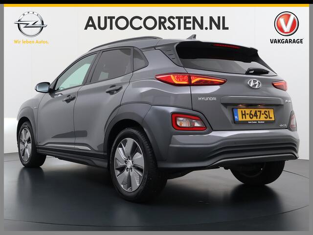 Hyundai Kona EV Premium 64kWh Leer SOH 100% Warmtepomp Krell®-Premium Audio Stoelverwarming+Koeling Camera Apple Carplay Android Auto Head-Up Display Stuurverwarming Elek.Stoelen Blind Spot Lane Assist VESS 1e Eigenaar Origineel Nederlandse Auto 45.000,-nieuw