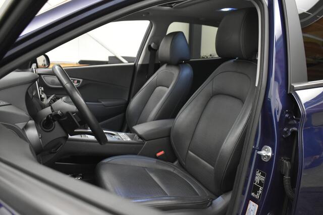 Hyundai Kona EV Premium 64 kWh 100% SOH Pano Cam Head-up Leder El-stoelen Winterpack