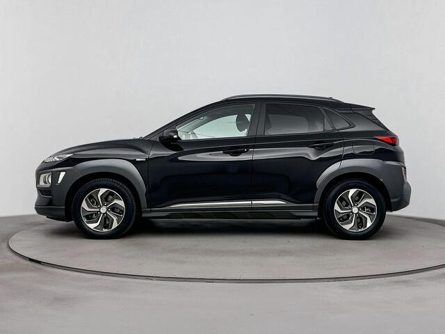 Hyundai Kona 1.6 GDI HEV Fashion Sky | Trekhaak 1300kg | Schuif Kantel Dak | Achteruitrij Camera | Dodehoek Detectie | Leder Bekleding |