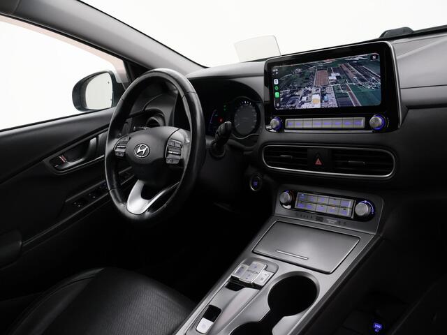 Hyundai Kona EV PREMIUM 64 KWH + LEDER | HEAD-UP | STUUR/STOELVERWARMING | CAMERA | ADAPTIVE CRUISE CONTROL