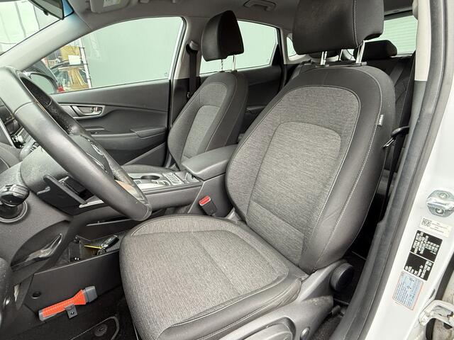 Hyundai Kona BWJ 2020 EV Comfort 64 kWh 204 PK AUTOMAAT | ADAPTIVE CRUISE | NAVI | CLIMA | CARPLAY & ANDROID | DAB+ | CAMERA | LANE-ASSIST | PDC | LMV | LED