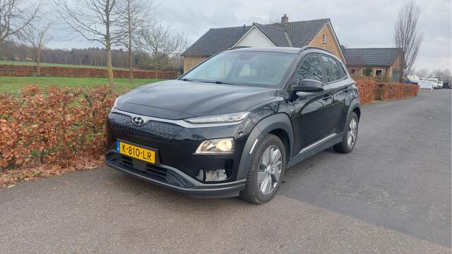 Hyundai Kona EV Comfort 64 kWh CLIMA/NAVI BJ 2020