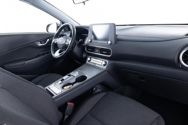 Hyundai Kona EV Fashion 39 kWh | SOH 100% | 3 Fase | CARPLAY | ECC | VELGEN