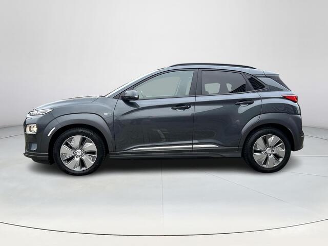 Hyundai Kona EV Fashion 64 kWh | Climate control | Achteruitrijcamera | Applecarplay Android auto | Krell premium audio | Dodehoeksensoren | Adaptieve Cruise control |