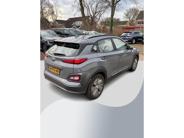 Hyundai Kona EV Comfort 64 kWh 204pk Adaptieve Cruise | Krell Audio | Achteruitrijcamera | Navigatie