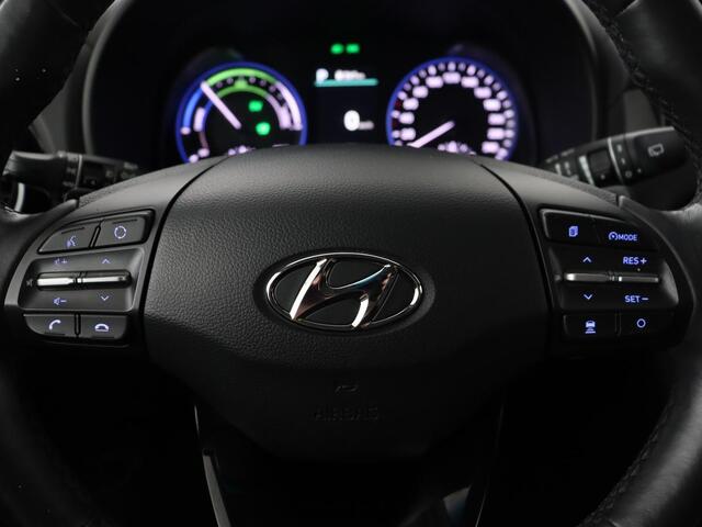 Hyundai Kona 1.6 GDI HEV Premium | Leder | Stoelventilatie | Adaptive cruise | Head-Up | Carplay | Camera | Achterbankverwarming | Navigatie | Keyless | Climate control