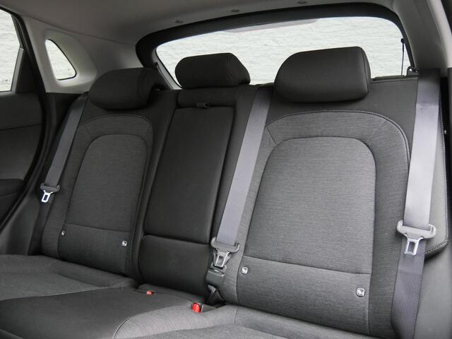 Hyundai Kona EV 64kWh FASHION/ 3-FASE/ SOH 96%/ HEAD-UP/ BLINDSPOT/ KEYLESS