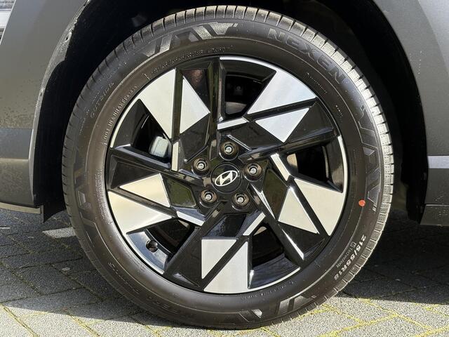 Hyundai Kona 1.6 GDI 140 PK HEV Comfort Smart | Stoel & stuurverwarming | Geïntegreerde navigatie & Apple Carplay Android Auto | 18'' 2-Tone Lichtmetalen velgen| Achterklep elektrisch |