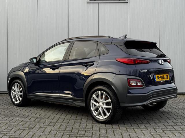 Hyundai Kona EV Fashion 64 kWh / SOH 100% / NL Auto / Winter-Zomerset / Head up Display / Dodehoek detectie /