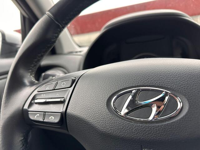 Hyundai Kona EV Comfort 64 kWh | SOH: 95,3% | 3 Fase | Warmtepomp | Navi | Adaptive CC | Climate |