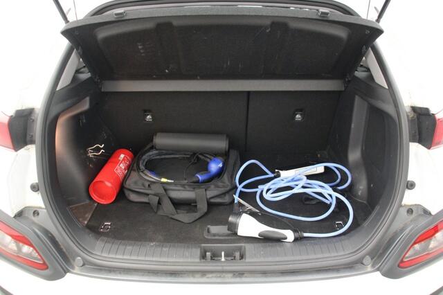 Hyundai Kona Electric Comfort 64 kWh Fase 3 - Carplay, Camera, Cruise, Navi, SOH 100%