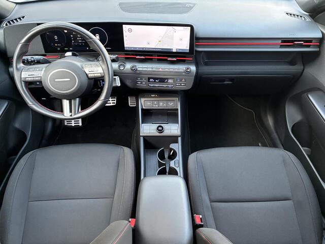 Hyundai Kona 1.6 GDI HEV N Line / Fabrieksgarantie t/m 6-2028 / Adaptieve Cruise Control / Apple Carplay/Android Auto / Navigatie / Achteruitrijcamera / DAB / Climate Control /