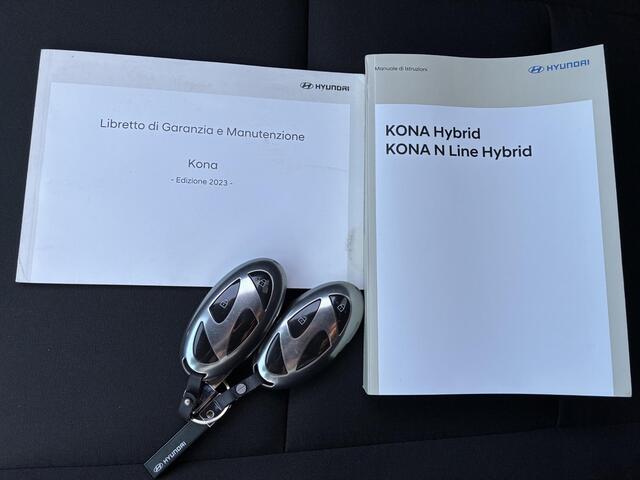 Hyundai Kona 1.6 GDI HEV N Line / Fabrieksgarantie t/m 6-2028 / Adaptieve Cruise Control / Apple Carplay/Android Auto / Navigatie / Achteruitrijcamera / DAB / Climate Control /