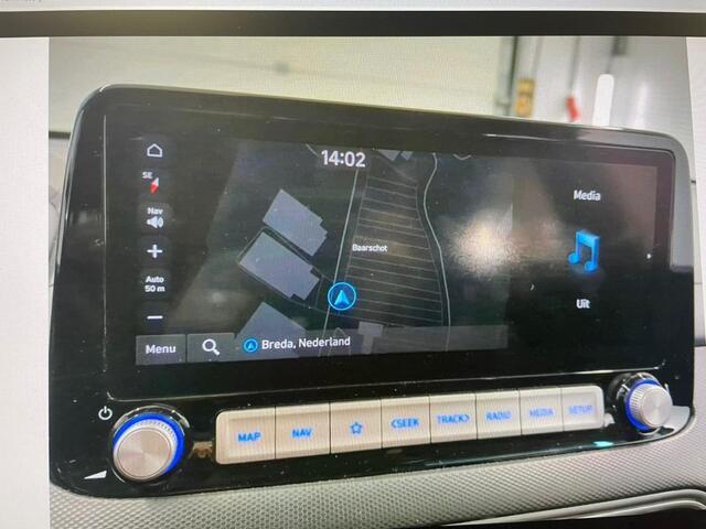 Hyundai Kona EV Comfort 64 kWh CAMERA / KEYLESS / NAVI / CLIMA / CRUISE