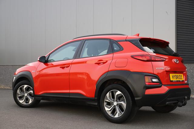 Hyundai Kona 1.6 GDI Hybrid Carplay/ Trekhaak/ Sunset Orange