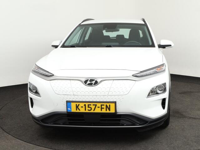 Hyundai Kona EV Comfort 64 kWh | SoH 100% o Keyless o Camera o Carlay
