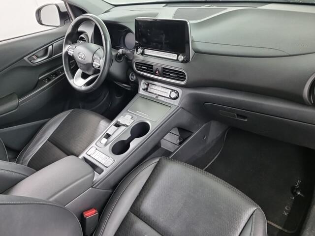 Hyundai Kona EV Limited 64 kWh 2e-Eig. & Dealer-Onderh. BOVAG-Garantie. NL-Auto.