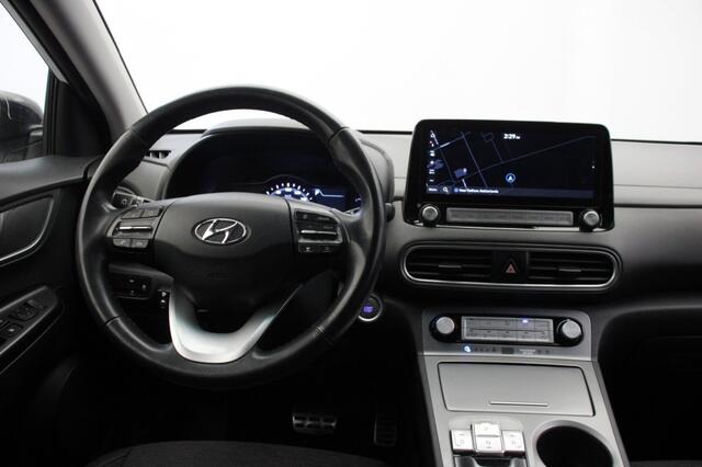 Hyundai Kona Comfort 64 kWh - Carplay, Camera, Cruise, Navi