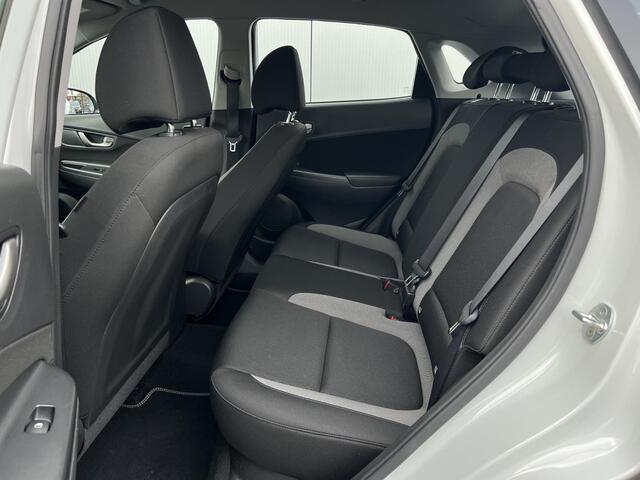 Hyundai Kona 1.0T Essence / Navigatie / Trekhaak / Achteruitrijcamera /