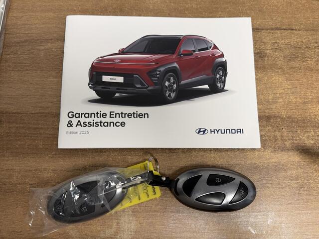 Hyundai Kona 1.6 GDI HEV Comfort Smart / Fabrieks Garantie tot 1-2030 / Stoel & Stuurwiel Verwarming / Adaptieve Cruise / Navigatie / Dodehoek Detectie / Camera / Parkeersensoren / Apple Carplay & Android Auto /