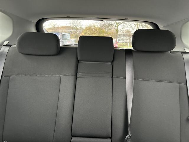 Hyundai Kona 1.6 GDI HEV Comfort Smart |Trekhaak| Climate / Cruise Control | Navigatiesysteem | Achteruitrijcamera | Apple Carplay | DAB+ |