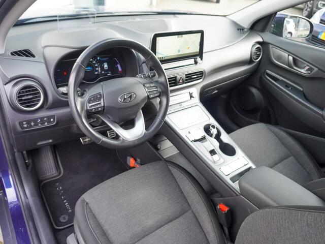 Hyundai Kona EV Fashion 64 kWh 100% SoH | Head-up | CarPlay | Clima | Camera