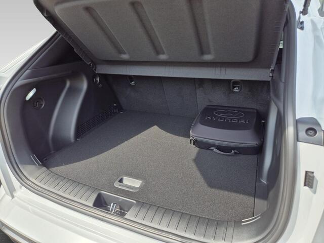 Hyundai Kona Electric N Line Business 64.8 kWh | Keyless entry/starts | Stuur verwarmd | Cruise control adaptief