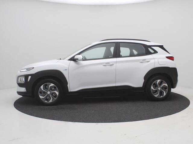 Hyundai Kona 1.6 GDI HEV Comfort AUTOMAAT / Trekhaak / Navigatie / Adaptieve Cruise Control / NL Auto / Apple CarPaly & Android Auto / Airco Climate Control / 1ste Eigenaar / Historie bekend /