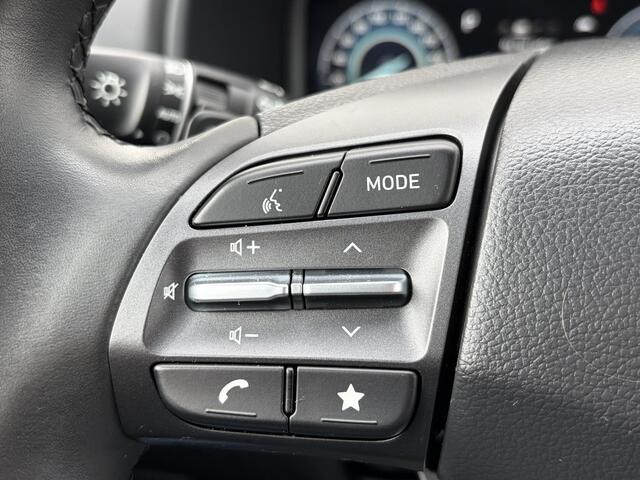 Hyundai Kona EV Fashion 39 kWh / 305 WLTP / Lage KM-stand / Apple Carplay/Android Auto /