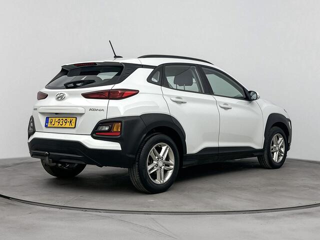 Hyundai Kona 1.0T Comfort 120Pk | Navigatie Via Apple & Android Carplay | Achteruitrijcamera | Parkeersensoren Achter | Climate Control | Cruise Control & Snelheidsbegrenzer | Trekhaak |