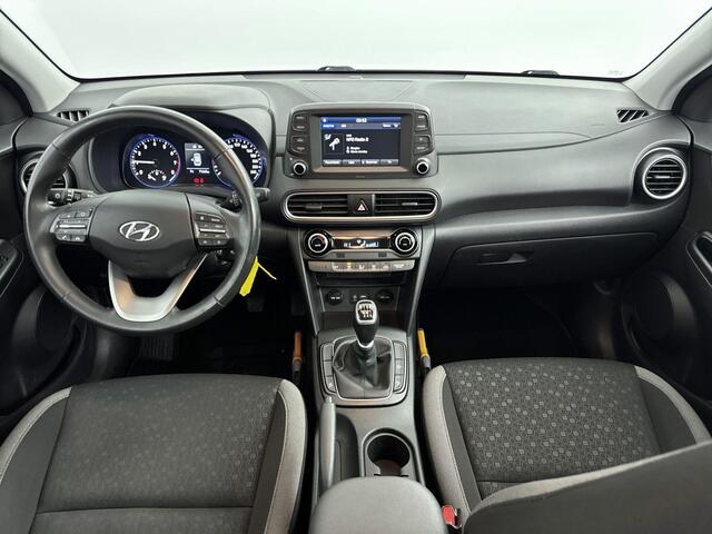 Hyundai Kona 1.0T Comfort 120Pk | Navigatie Via Apple & Android Carplay | Achteruitrijcamera | Parkeersensoren Achter | Climate Control | Cruise Control & Snelheidsbegrenzer | Trekhaak |
