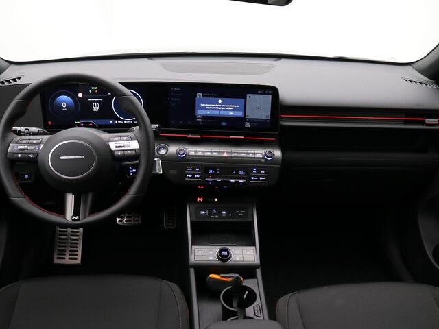 Hyundai Kona Electric N Line Business 64.8 kWh / ¤ 500 ,- Voordeel Op Nieuwprijs / Prijs is rijklaar / Adaptieve Cruise Control / Apple Carplay & Android Auto / Navigatie / Achteruitrijcamera / DAB / Climate Control /