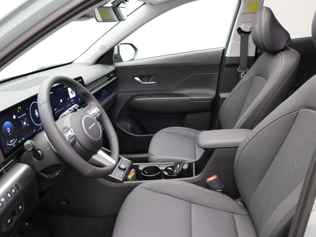 Hyundai Kona 1.6 GDI HEV Premium Sky / Panoramadak / Adaptieve Cruise Control / Elektrisch Verstelbare Voorstoelen / Memory Seats / 360 Camera / BOSE Geluid / Dashcam Voor+Achter / 1ste eigenaar /