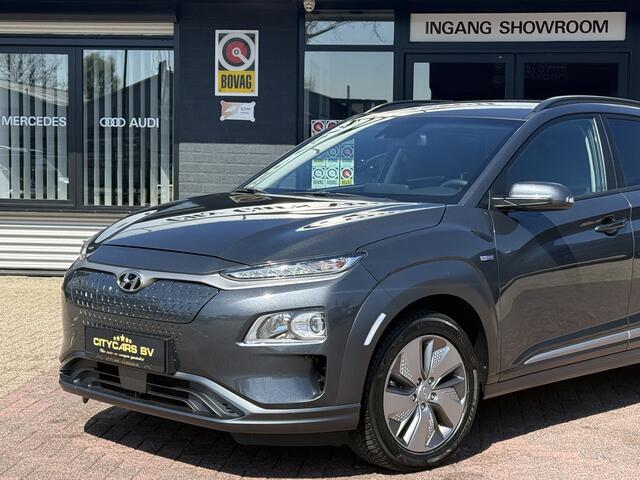 Hyundai Kona EV Comfort 39 kWh 136 pk SOH 100% apple carplay camera climate ctr cruise ctr lmv 17 inch warmtepomp