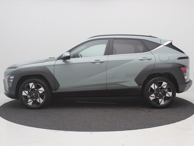 Hyundai Kona 1.6 GDI HEV Premium / ¤2.500,- Voordeel / 360º Camera / Lederen Bekleding / Elektrische Stoelen met Geheugen / Stoel Verwarming+Verkoeling / Keyless / Head-Up Display /