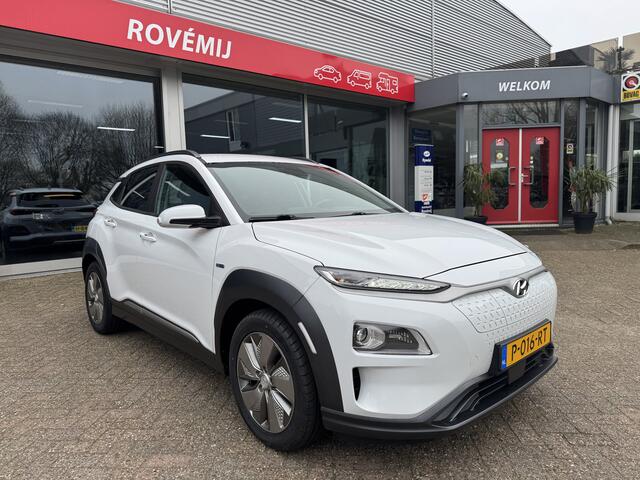 Hyundai Kona EV Fashion 64 kWh Carplay, Cruise, Camera, Parkeersensoren