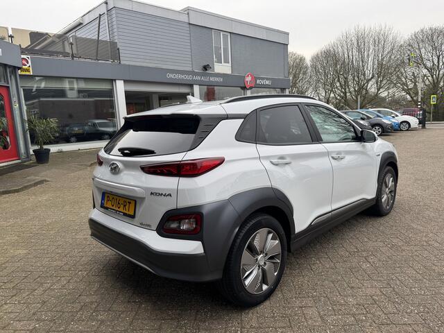 Hyundai Kona EV Fashion 64 kWh Carplay, Cruise, Camera, Parkeersensoren