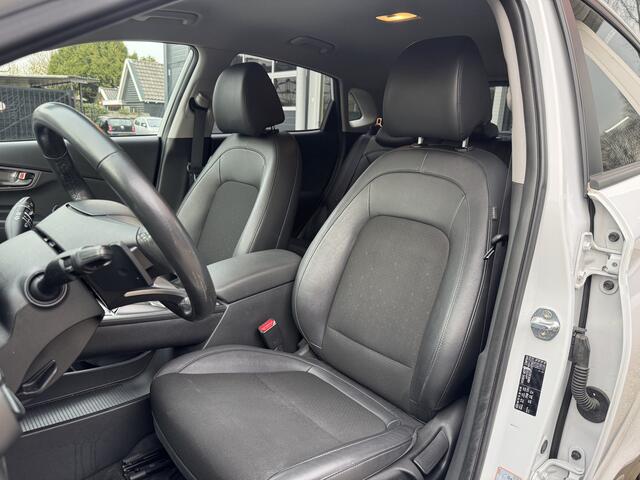 Hyundai Kona EV Fashion 64 kWh Carplay, Cruise, Camera, Parkeersensoren