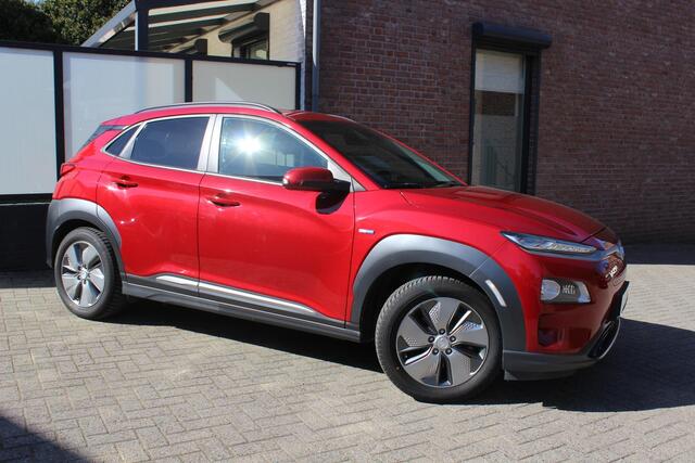 Hyundai Kona Electric Style 39kWh Navi, Camera, Pdc, Winterpack, All Weather