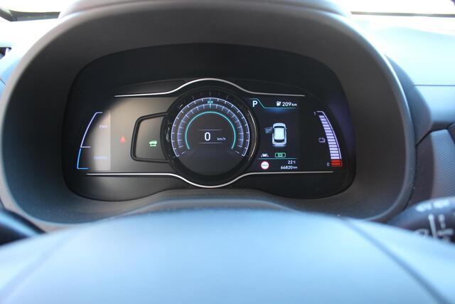 Hyundai Kona Electric Style 39kWh Navi, Camera, Pdc, Winterpack, All Weather