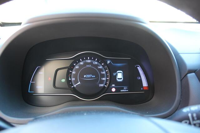 Hyundai Kona Electric Style 39kWh Navi, Camera, Pdc, Winterpack, All Weather