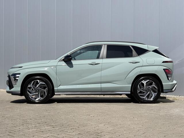 Hyundai Kona 1.6 GDI HEV N Line Sky / Trekhaak met afneembare kogel 1300 kg geremd / Schuif-/kanteldak / Stoel verwarming/verkoeling voor / Stoelverwarming achter / Apple Carplay/Android Auto /
