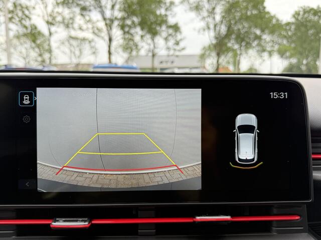 Hyundai Kona Electric N Line Business 64.8 kWh / ¤500,- voordeel / Warmtepomp / Bose Premium audio / Adaptieve Cruise Control / Apple Carplay/Android Auto / Navigatie / Achteruitrijcamera / DAB / Climate Control /
