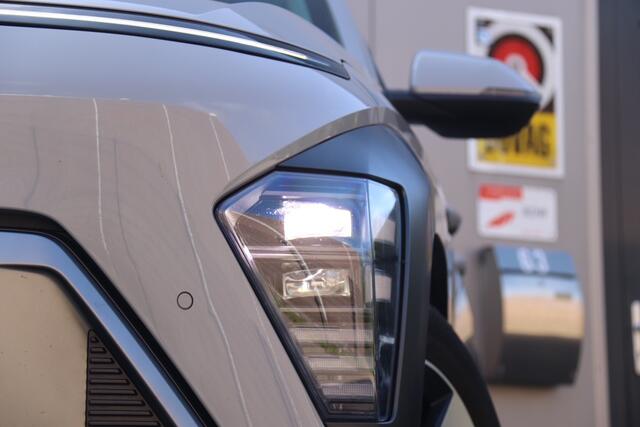 Hyundai Kona 1.6 GDI HEV Comfort Smart, Stuur & Stoelverwarming, Camera, Trekhaak, Navi